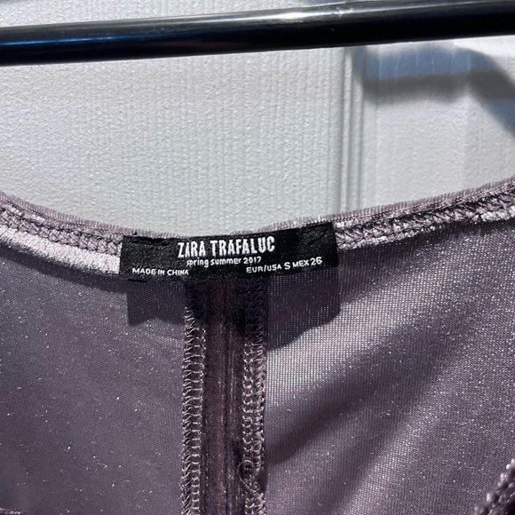 Zara Velvet Bodycon Dress - Picture 3 of 4